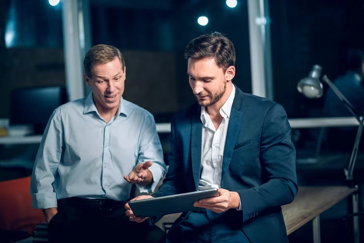Navigate Naples' Dynamic Business Culture With Corporate Events That Build Lasting Success