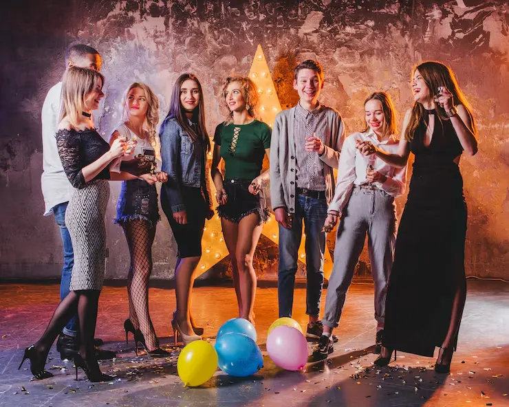 Why Choose Themed Dance Entertainment for Luxury Events UK