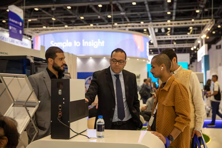 Experts managing conferences and trade shows in Milan delivering seamless planning and professional execution