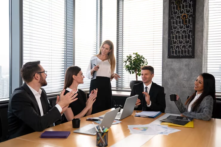 Experts organizing executive meetings and shareholder assemblies for companies in Amsterdam.