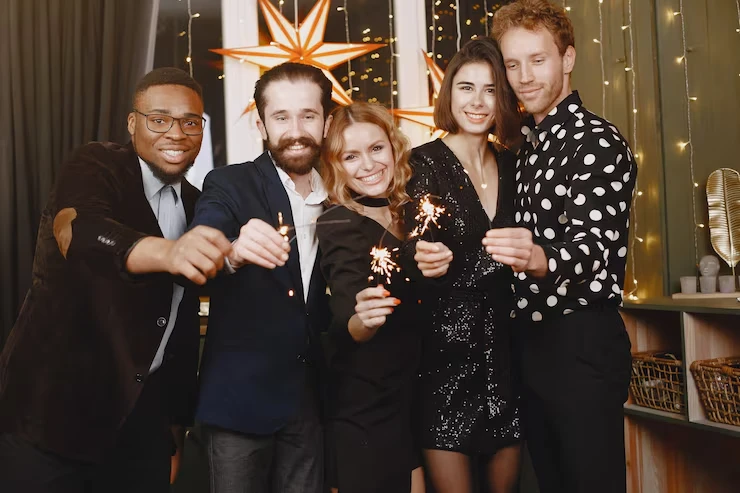 Experts organizing corporate holiday parties and celebrations for businesses in Phoenix.