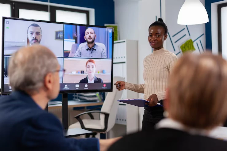 Experts managing hybrid and virtual corporate events, conferences, and meetings in Amsterdam.
