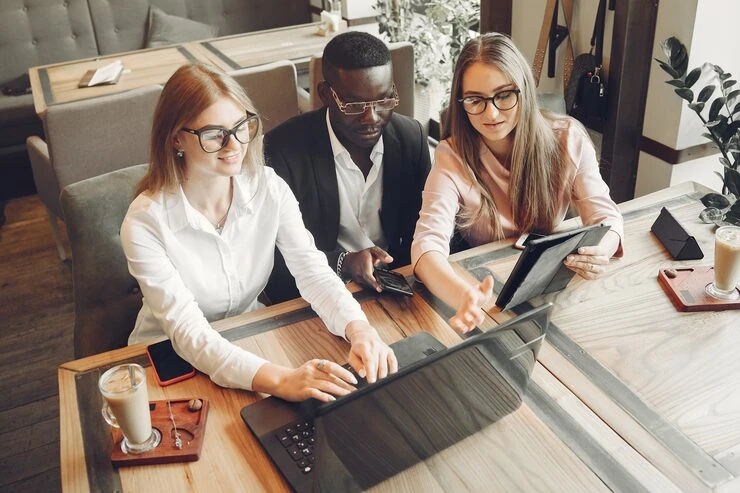 Hybrid and Virtual Experience Integration